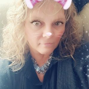 Meet your Posher, Jeri